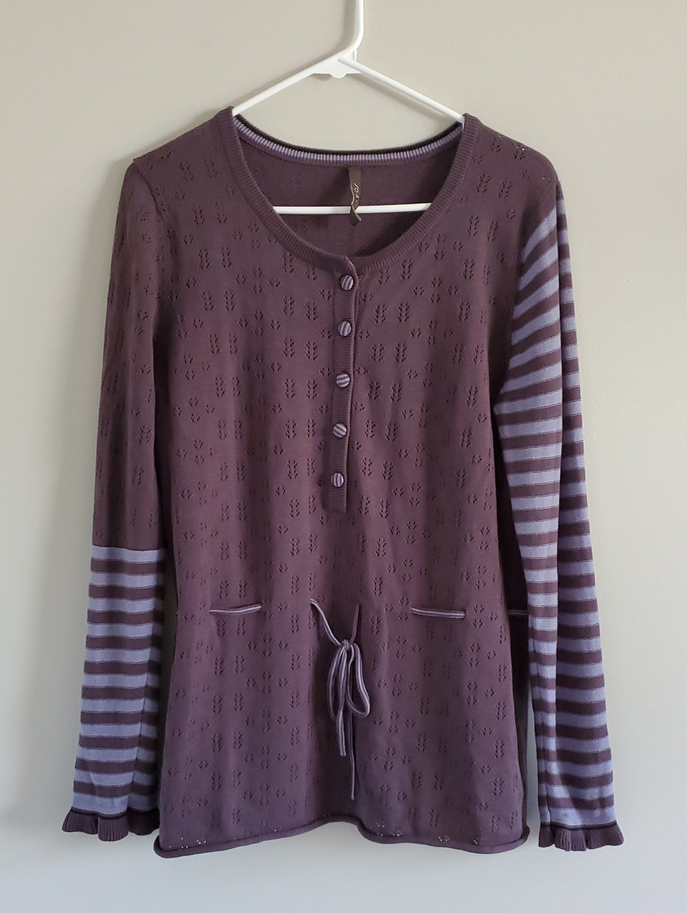 Purple Henley Knit Long Sleeve Sweater with Striped Sleeves Sz M Artsy Fall Cute